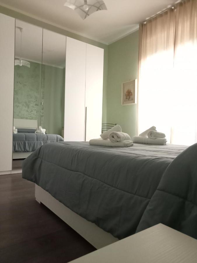 Casa Sofia - Appartamento Con Parcheggio Riservato Terni Exterior foto